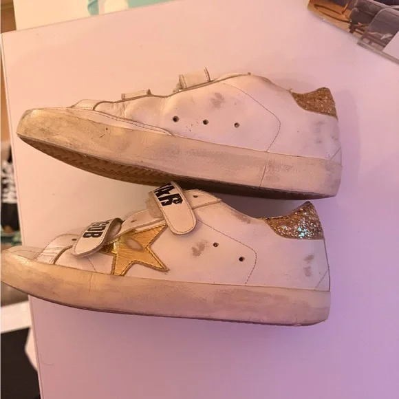 Authentic GOLDEN GOOSE Old School Low Top Velcro Sneakers - White/Gold - 37 - Picture 10 of 16